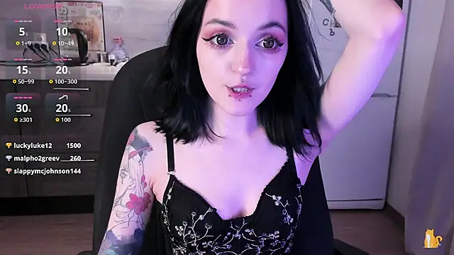 miura_moon's Live XXX Chat