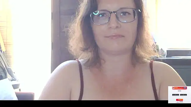 Domina_Tasselina_Goddess Adlı Modelin Canlı XXX Sohbeti