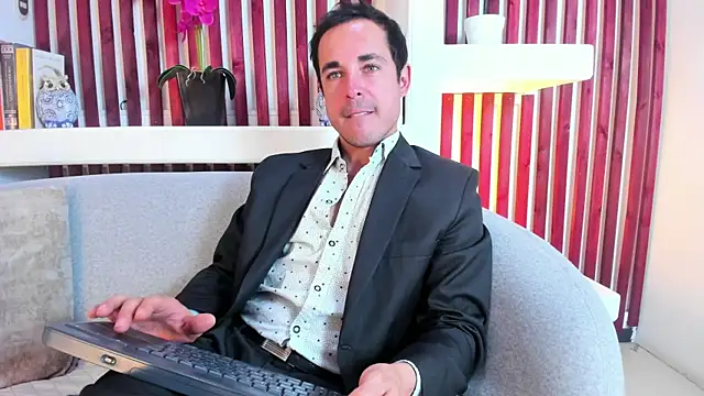 Chat XXX ao vivo de Adams_Sanz
