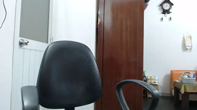 Czat XXX na żywo – youngmin_09