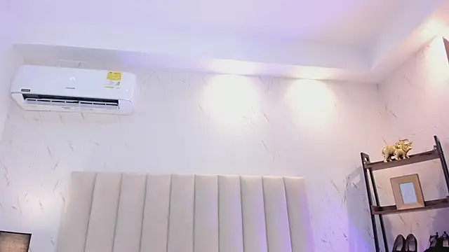 Czat XXX na żywo – ViolettaRousee_