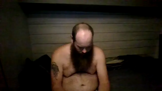 ThisGuy42o's Live XXX Chat