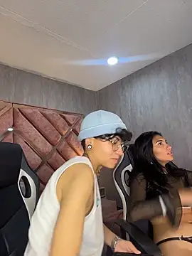 Chat +18 de ian_mathias_ ao vivo