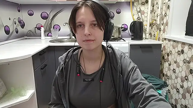 Saranade Live XXX-chat