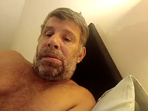 stud2512 – Naživo XXX chat