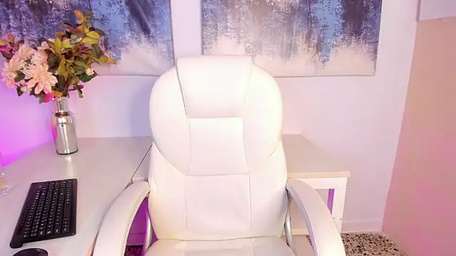 madydoll_'s Live XXX Chat