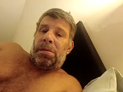 stud2512 Chat XXX live