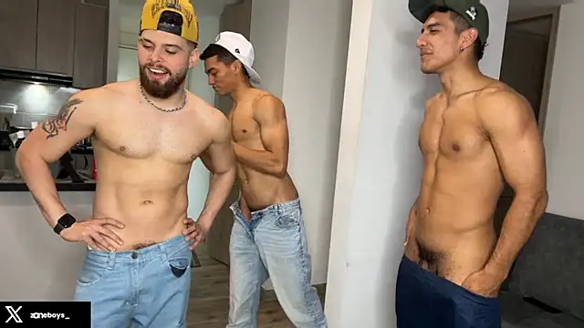 Pokazy przed kamerką – zoneboys