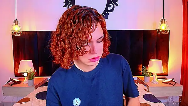 Skyee_angel Adlı Modelin Canlı XXX Sohbeti