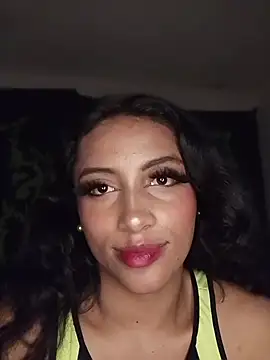 KattyBerryX XXX чат на живо