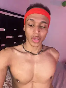 johnny_zhang – Live XXX-chat