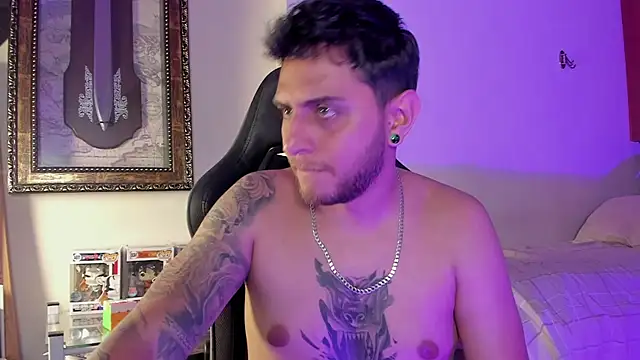 C_Deal live XXX chat