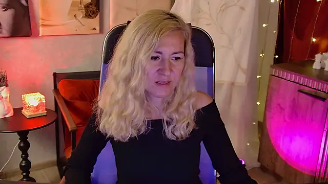 DonnaSmitth live XXX chat