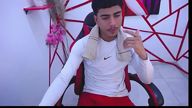دردشة oliver-parker الجنسية المباشرة