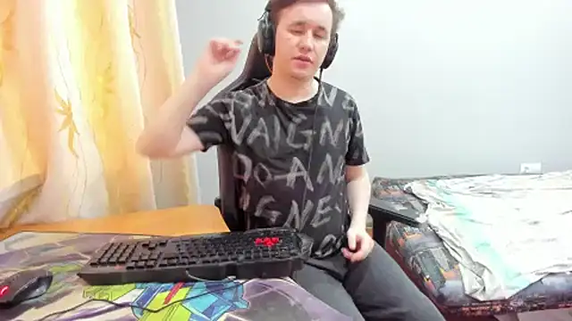 iliaskrisloveのライブXXXチャット