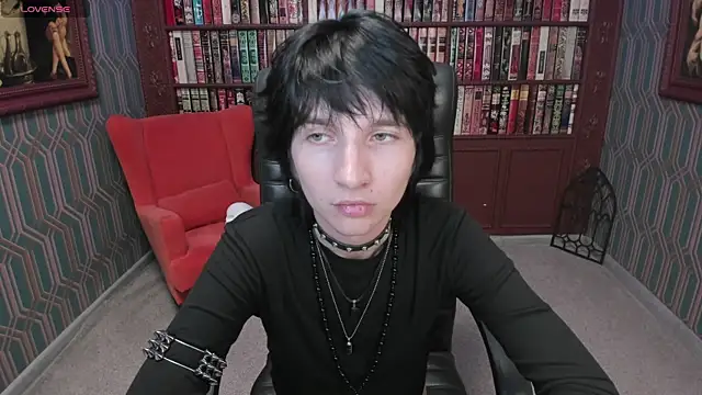 AdonBev XXX чат на живо