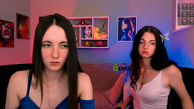 Chat +18 de bella_dorn ao vivo