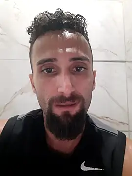 Онлайн чат XXX Luccareli10