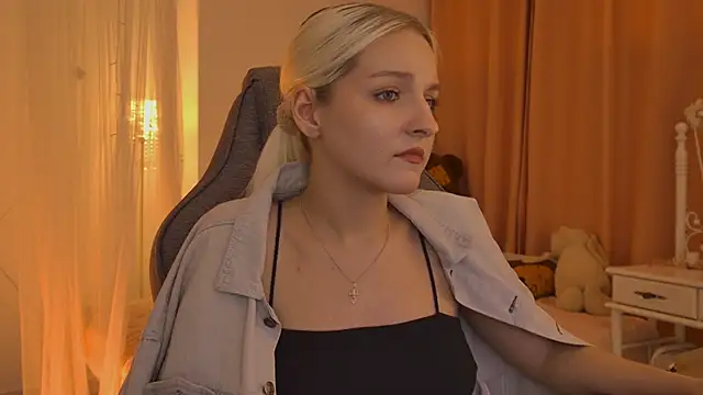 Онлайн чат XXX ViolaMore