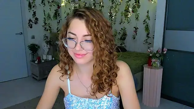 SereneFlame's Live XXX Chat