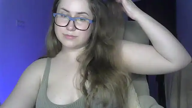 Živý XXX chat SeasonalSomeone