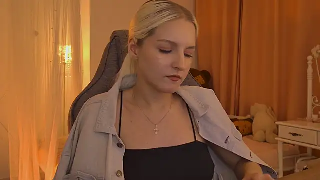 ViolaMore Live XXX-chat