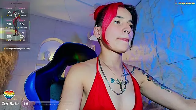 Moon_Red_r élő XXX-chatje