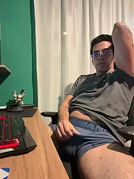 Živý XXX chat Andy_n_cat