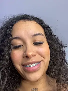 Chat XXX Live MarieLeon