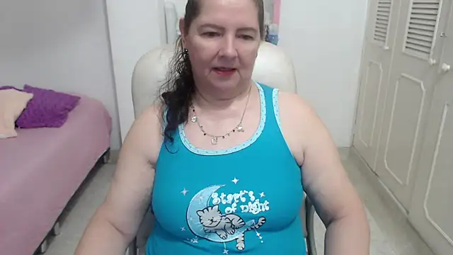 Онлайн чат XXX leonela_69