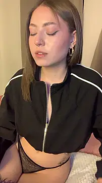 PrettyAmber Chat XXX live