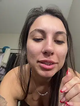 Carolini09n Live XXX chat