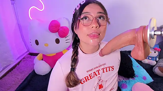 CassieBigass_'s Live XXX Chat