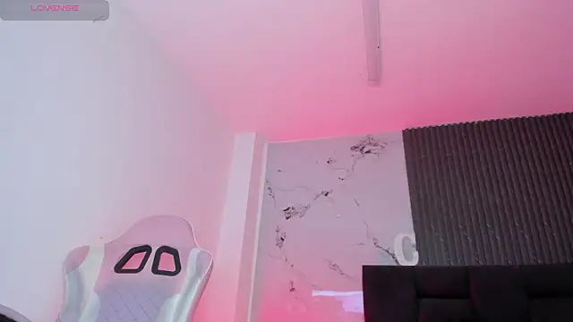 Chat XXX ao vivo de Chloemuaak