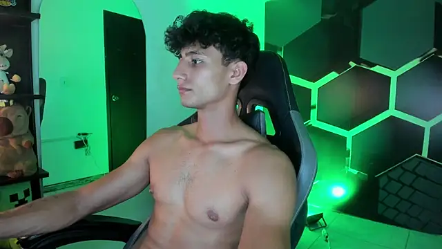 Chat XXX ao vivo de MaxiimoRomano_