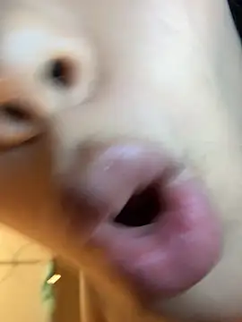 Aryrosee's Live XXX Chat