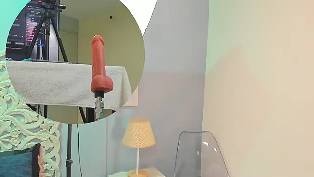 Chat +18 de Sabrinna_fox ao vivo