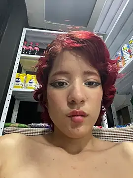 Scarlett_SqueritのライブXXXチャット