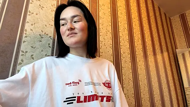Snowmilly live XXX chat