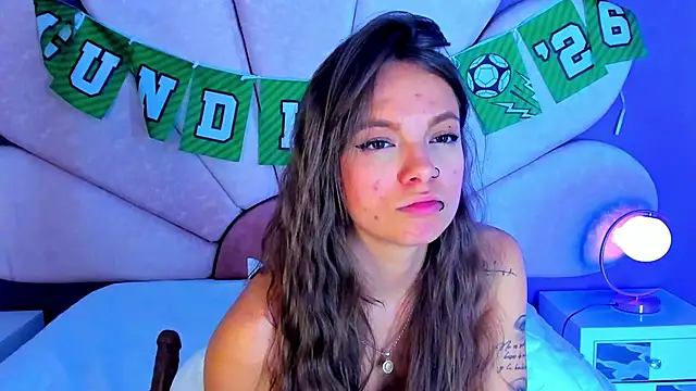 Czat XXX na żywo – AmmyJones_