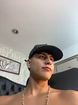 Lander_Cruzn Live XXX chat