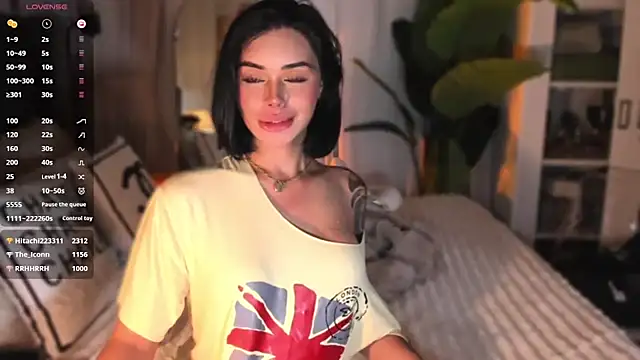 ParisianDoll XXX чат на живо