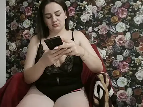 MaraJennyfer's Live XXX Chat