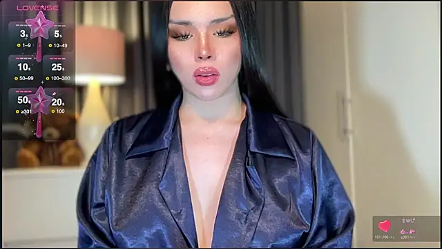 MISSANACONDAn Live XXX chat