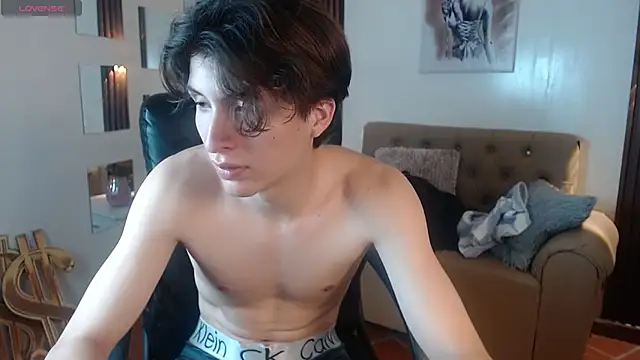Marcoviolet Live XXX Chat