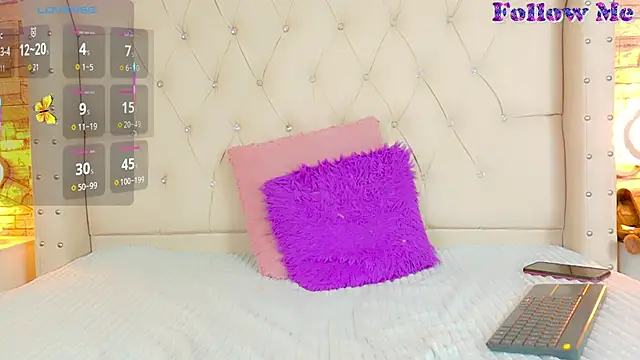 Chat +18 de Naomi_Dark_ ao vivo