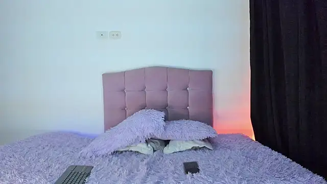 MarieLatex's Live XXX Chat