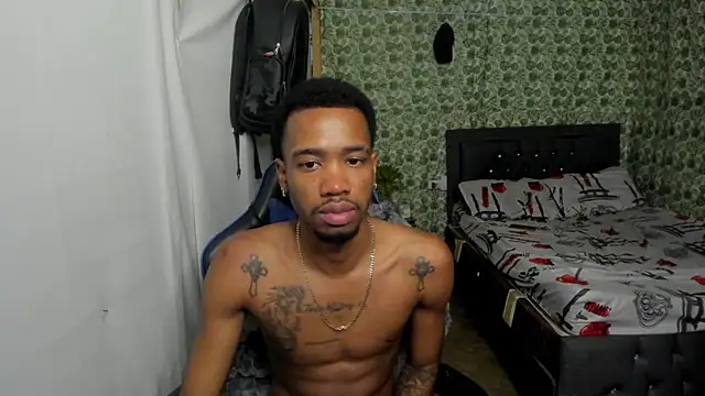 Kofi_exotic_2 – Live XXX-chat