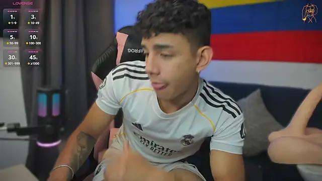 andy_cute22 élő XXX-chatje