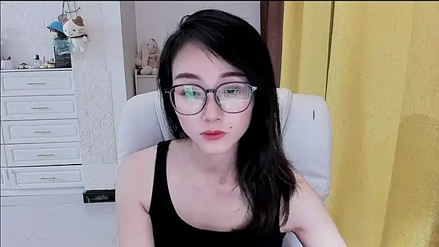 NIAN-ern Live XXX chat